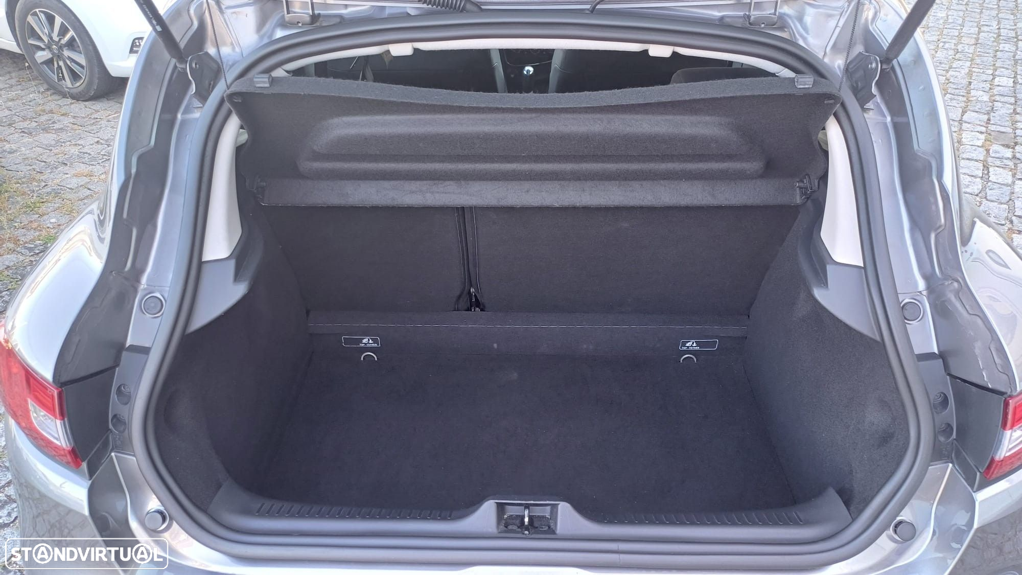 Renault Clio - 14