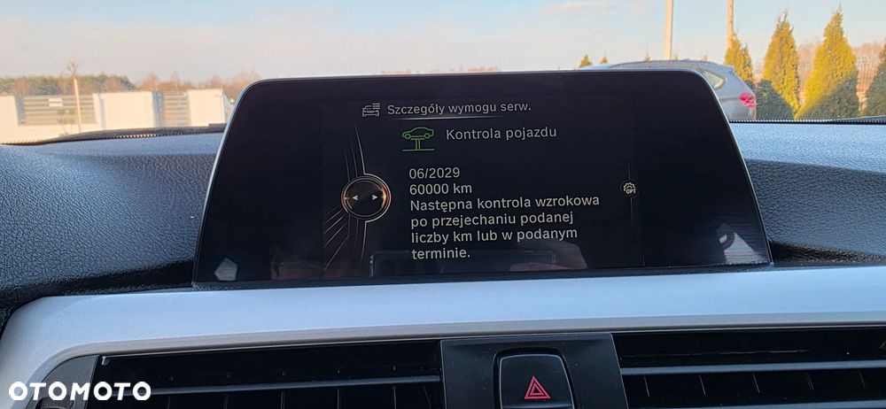 BMW Seria 3 320d xDrive Sport Line - 28