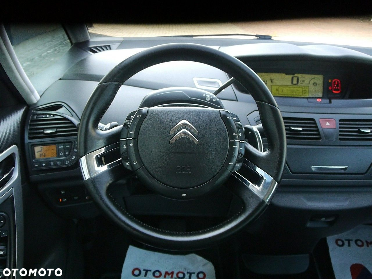 Citroën C4 Grand Picasso 1.6 HDi My Way MCP - 22