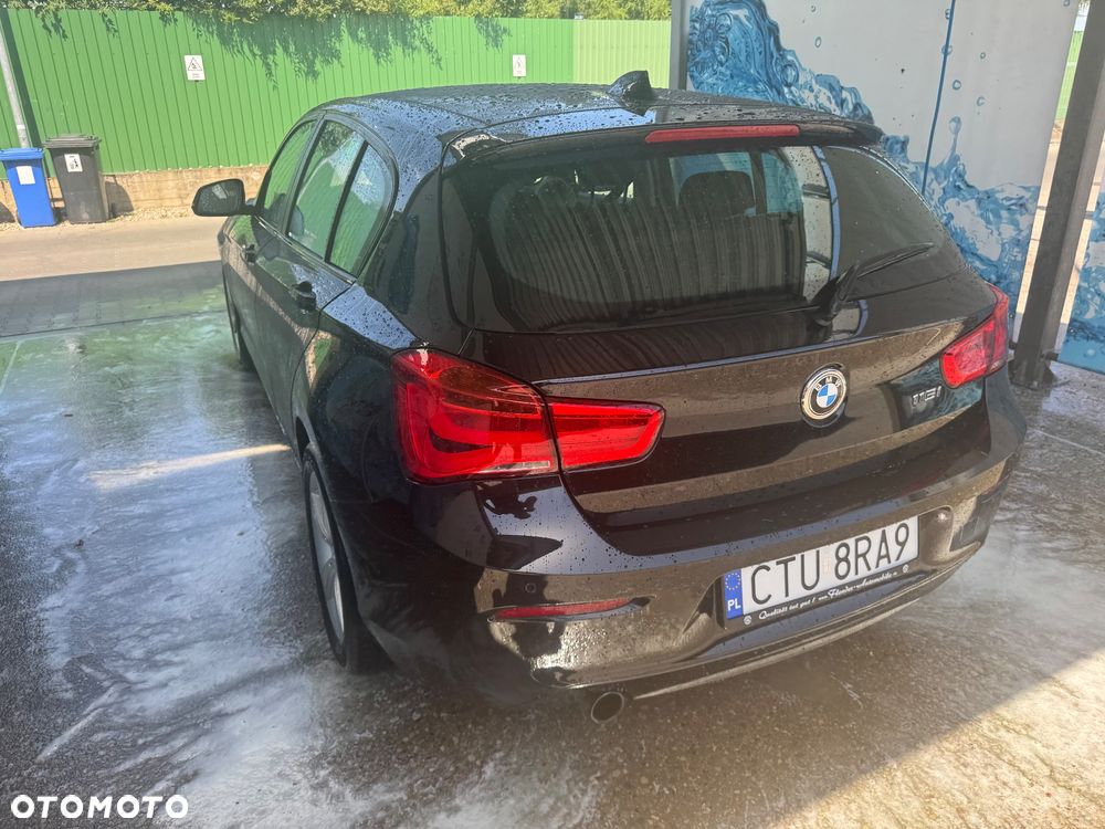 BMW Seria 1 116i - 12