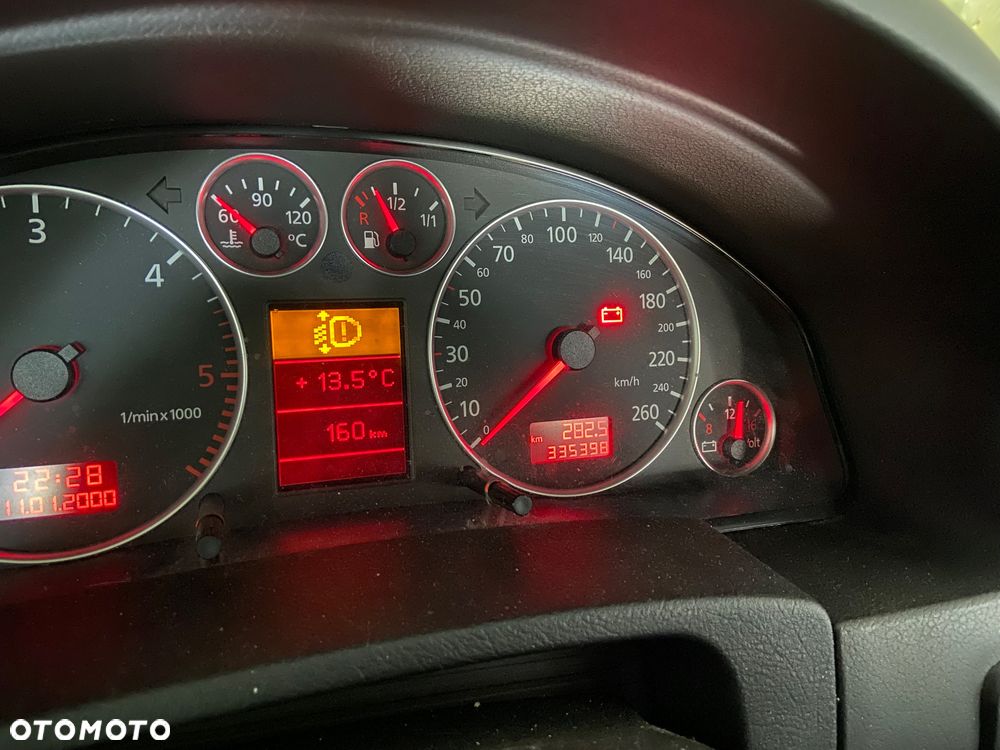 Audi A6 Avant 1.9 TDI - 27