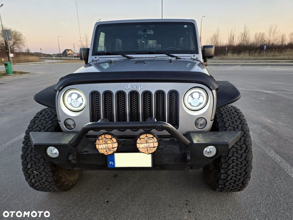 Jeep Wrangler 3.6 Unlim Sahara - 4