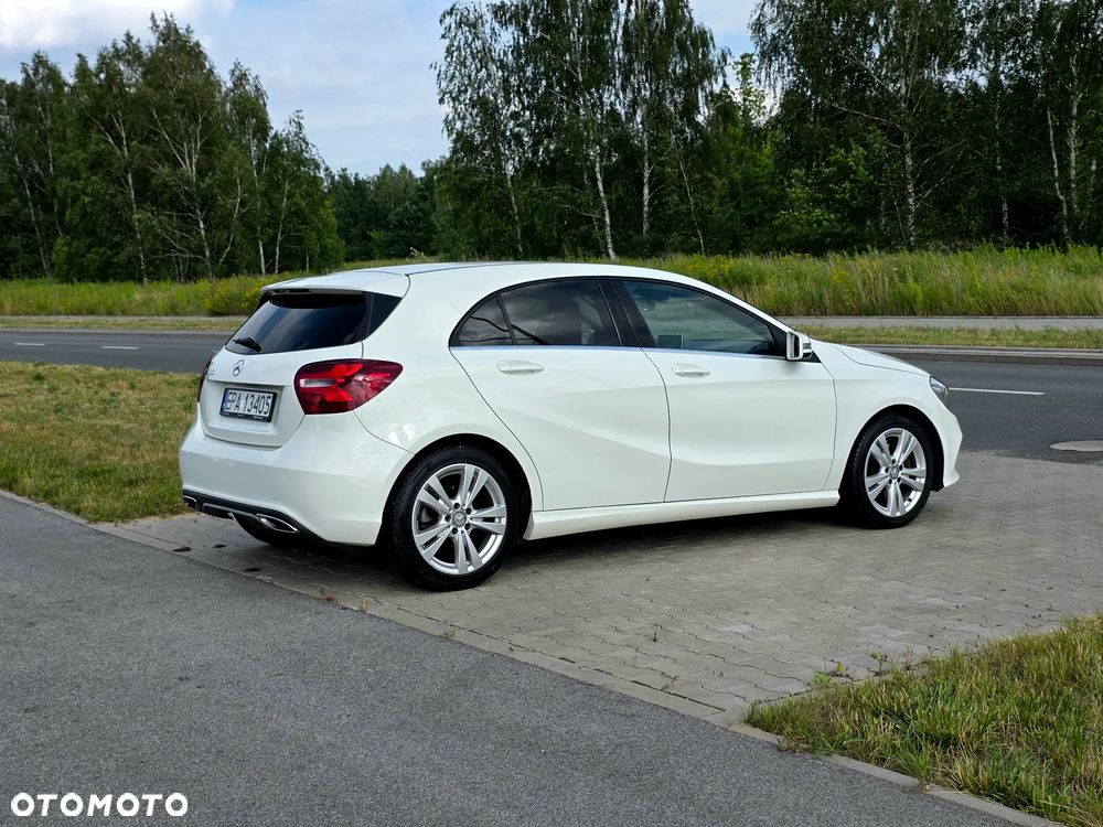 Mercedes-Benz Klasa A 180 7G-DCT AMG Line - 7