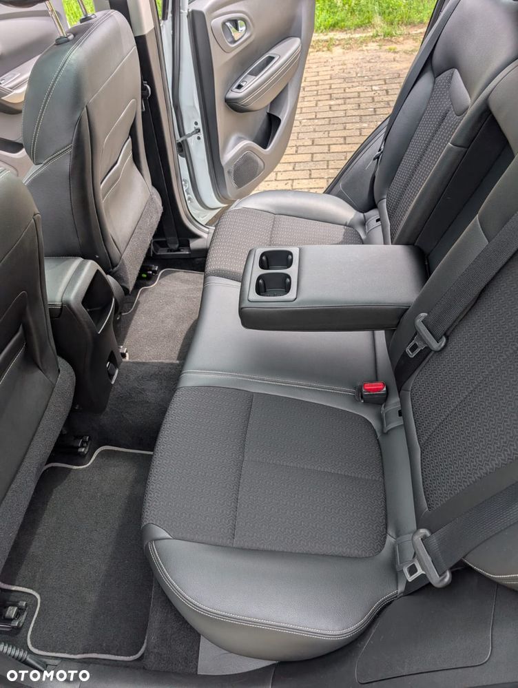 Renault Kadjar 1.2 Energy TCe Life - 30