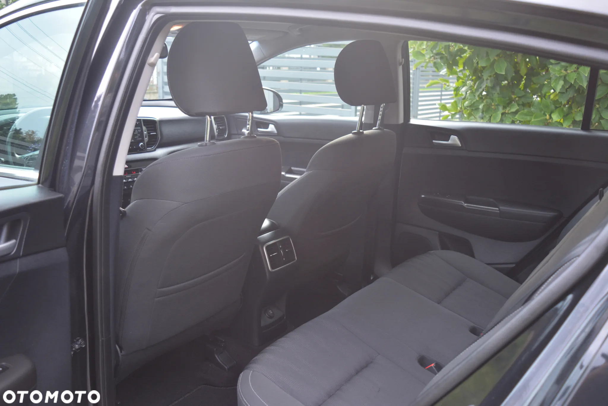 Kia Sportage 1.6 GDI Black Edition 2WD - 21