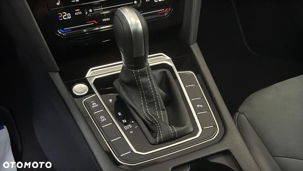 Volkswagen Arteon 2.0 TDI R-Line DSG - 17