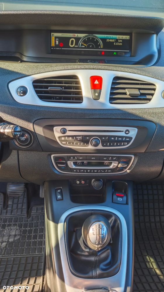 Renault Scenic - 6