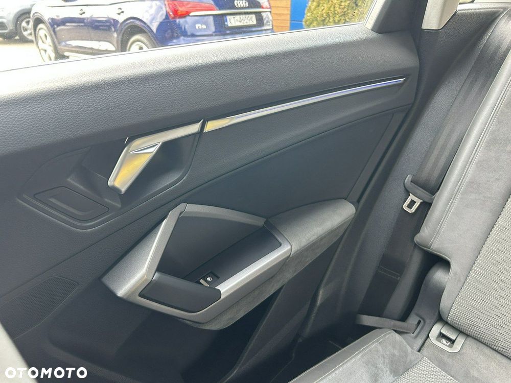 Audi Q3 35 TFSI S tronic - 26