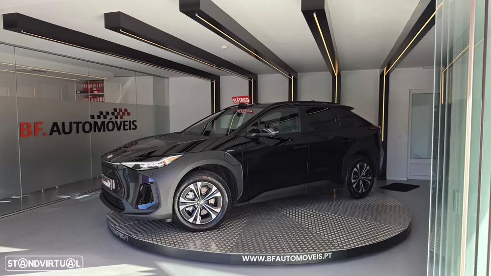 Toyota bZ4X 71,4 kWh Premium - 15