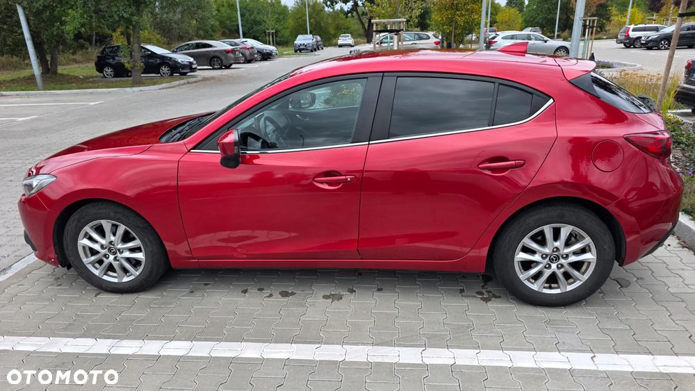 Mazda 3 2016 photo 3