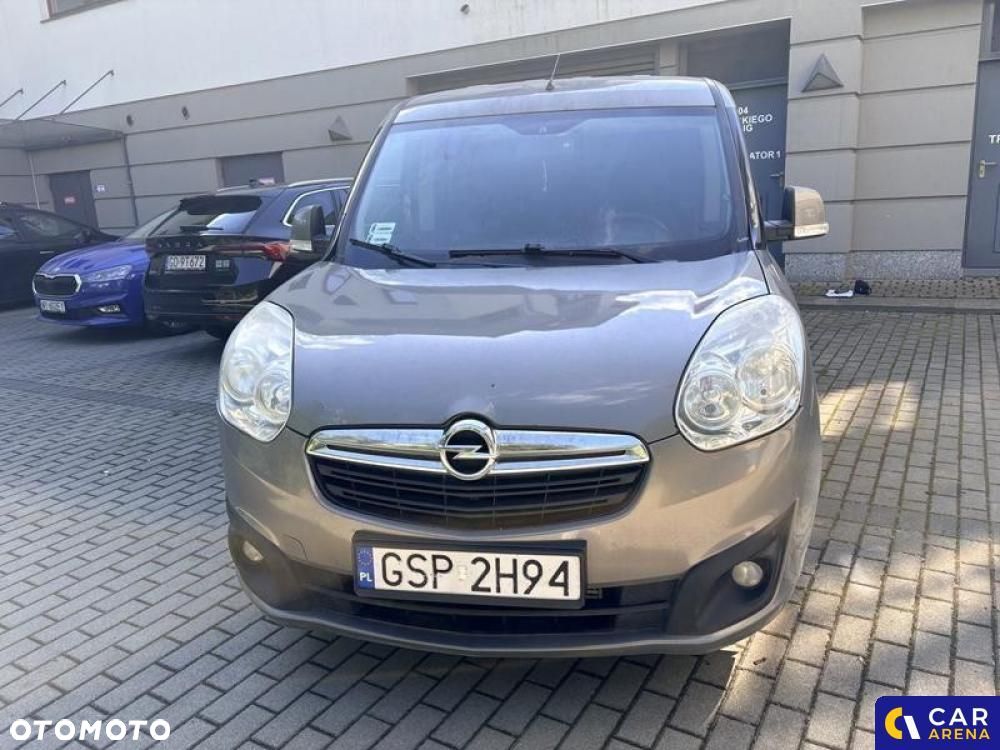 Opel Combo - 8