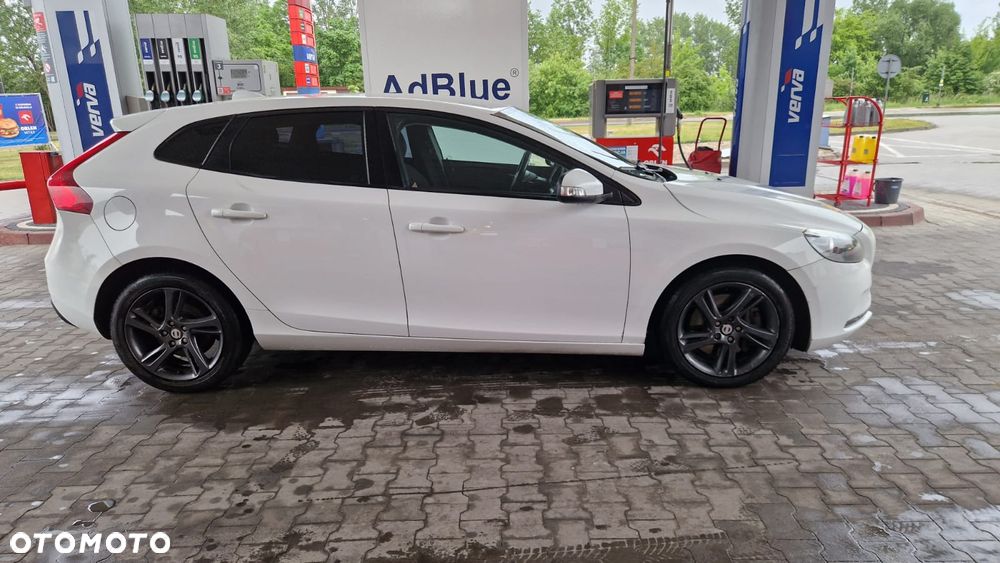 Volvo V40 D4 Summum - 16