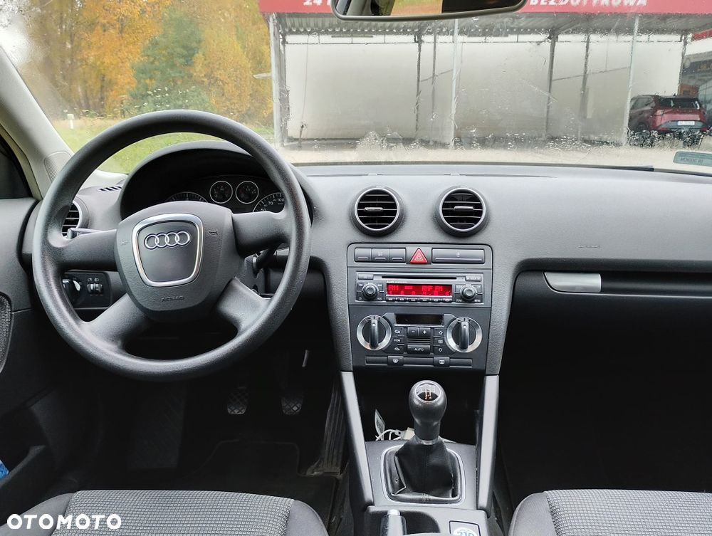 Audi A3 Sportback - 5