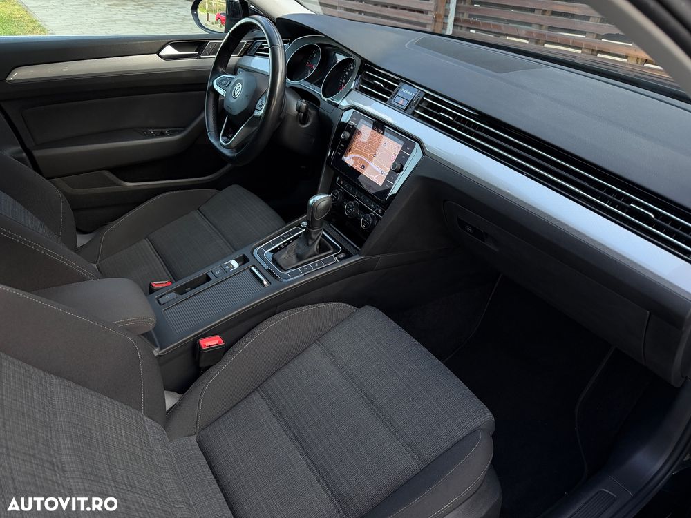 Volkswagen Passat 2.0 TDI SCR DSG Business - 10