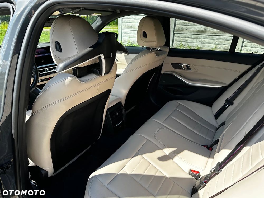 BMW Seria 3 M340d xDrive mHEV sport - 5