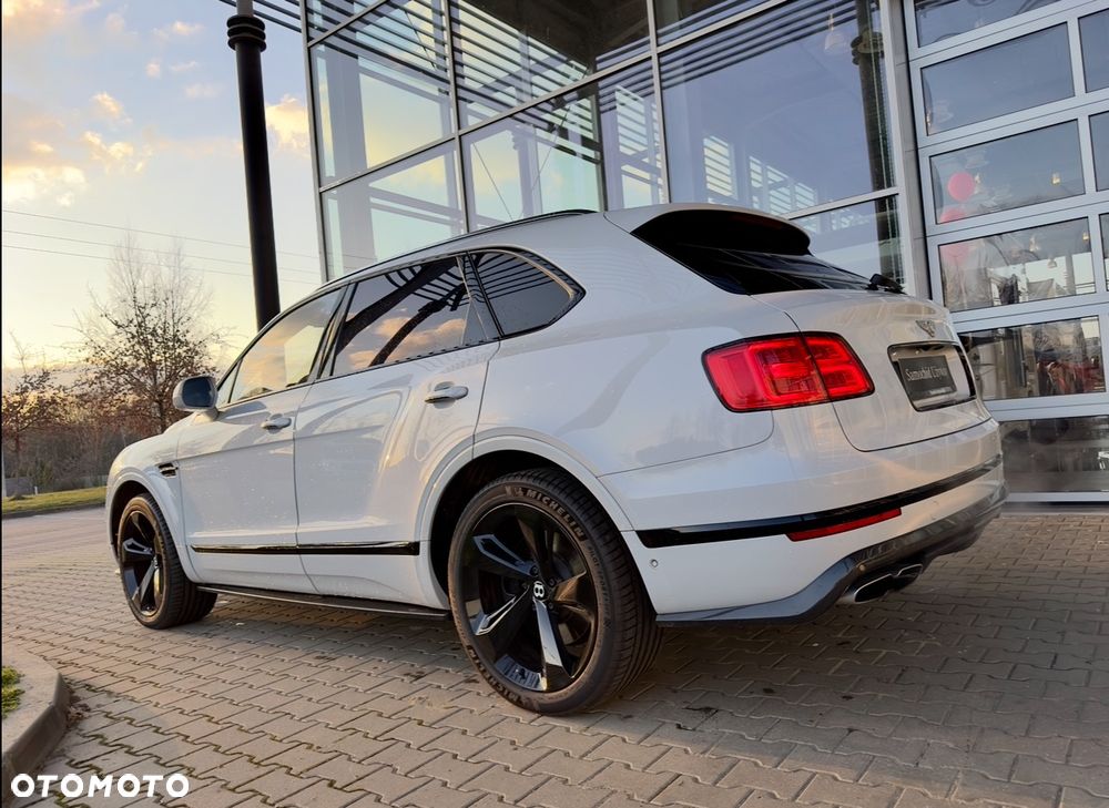 Bentley Bentayga - 2