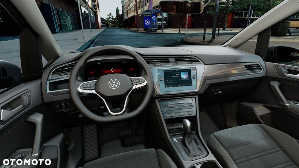 Volkswagen Touran - 9