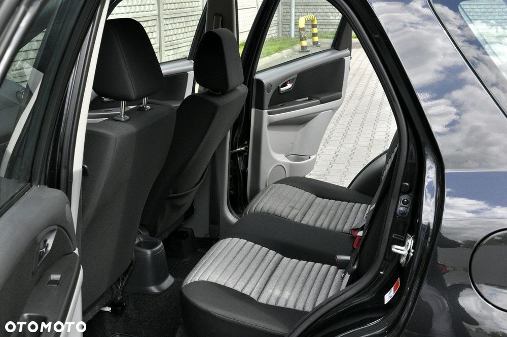 Suzuki SX4 1.6 Premium - 20