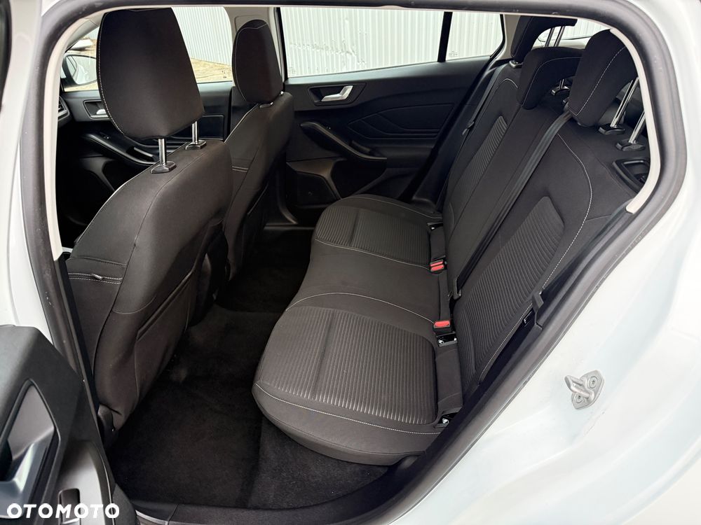 Ford Focus 1.5 EcoBlue STart-Stopp-System TITANIUM - 10