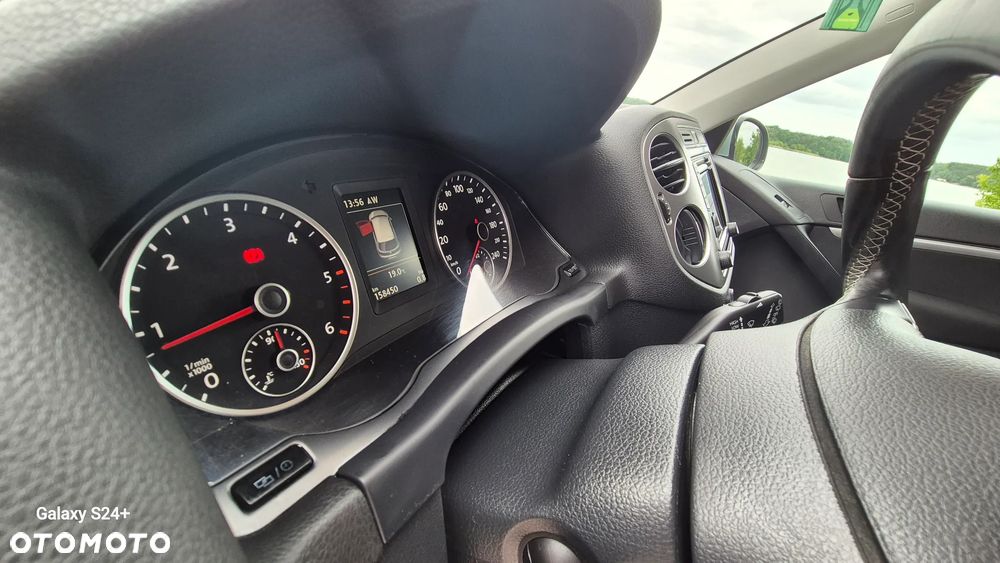 Volkswagen Tiguan 2.0 TDI DPF BlueMotion Technology Lounge Sport & Style - 19