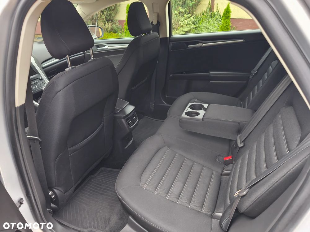 Ford Mondeo - 15