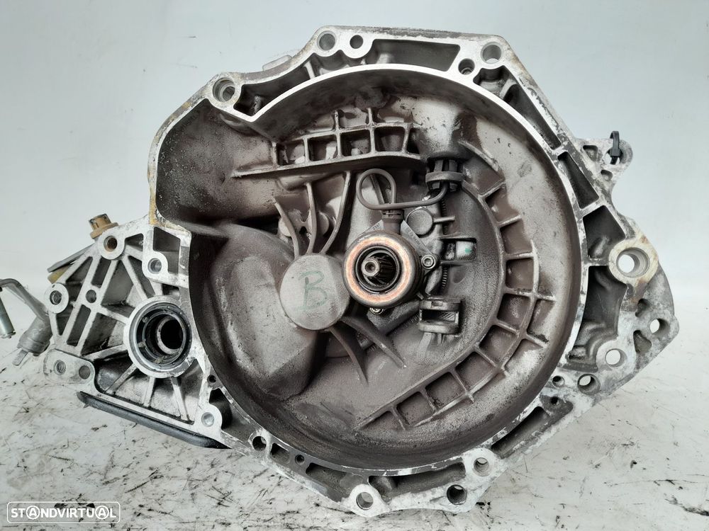 Caixa de velocidades manual OPEL Corsa D - 1