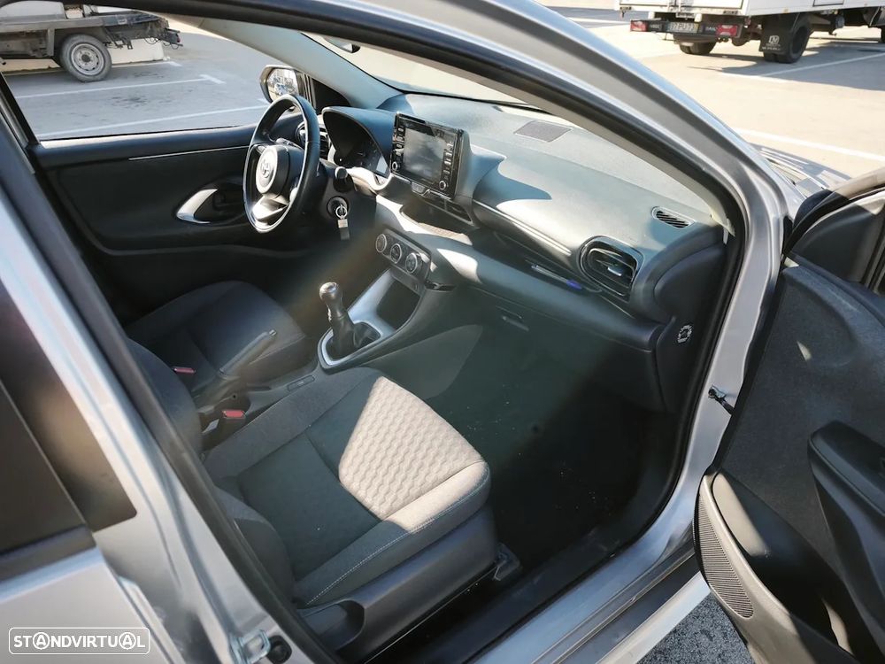 Toyota Yaris 1.0 VVT-i Comfort Plus - 8