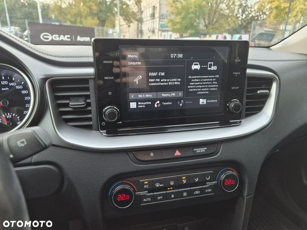 Kia XCeed 1.5 T-GDI M - 30