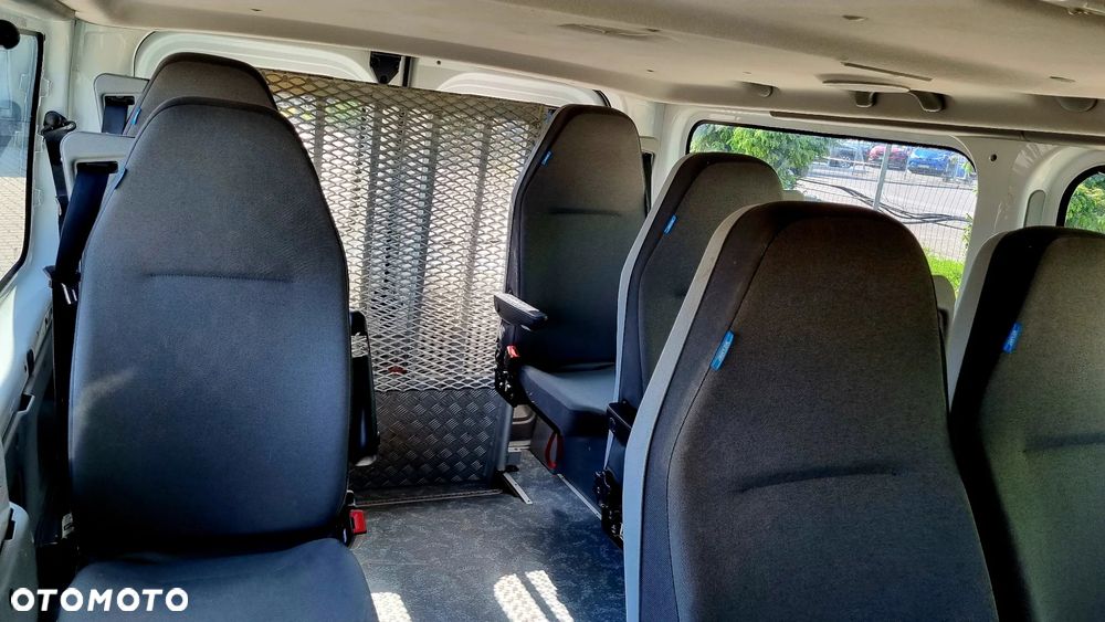 Renault Trafic - 29
