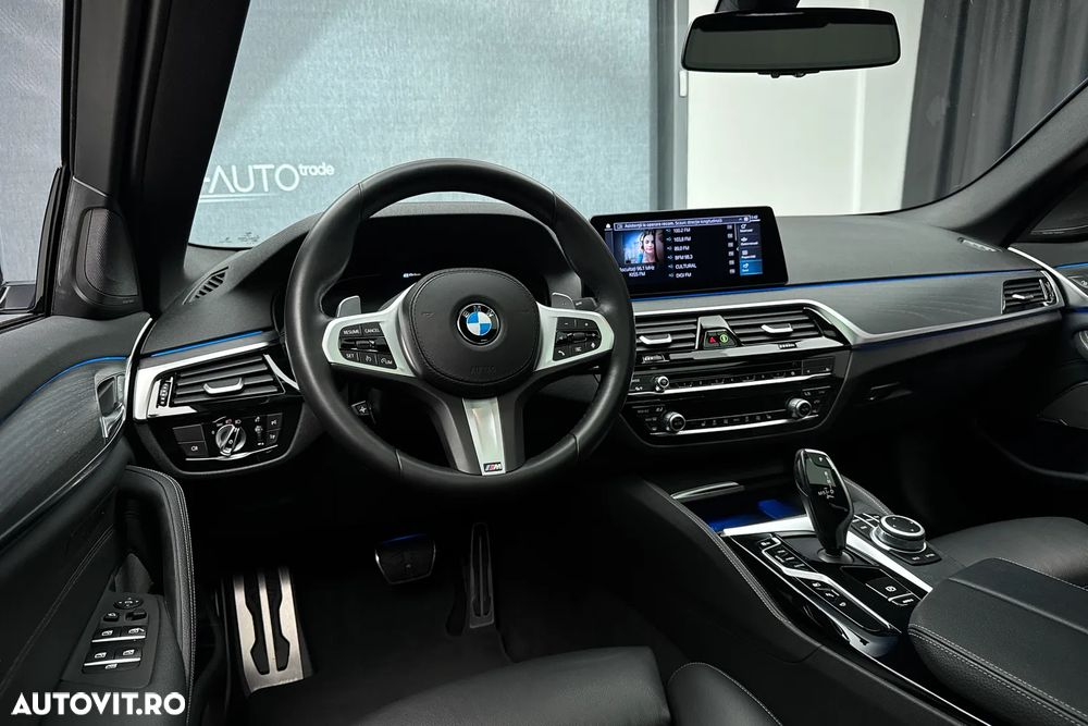 BMW 5 Series 2020 — imagine 11