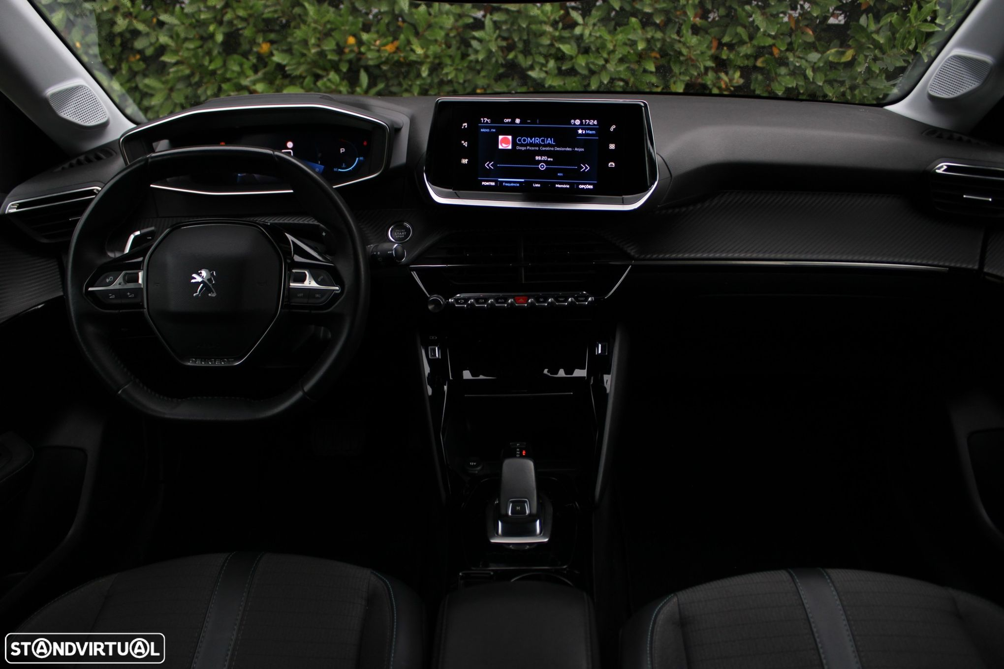 Peugeot 208 1.2 PureTech Allure EAT8 - 2