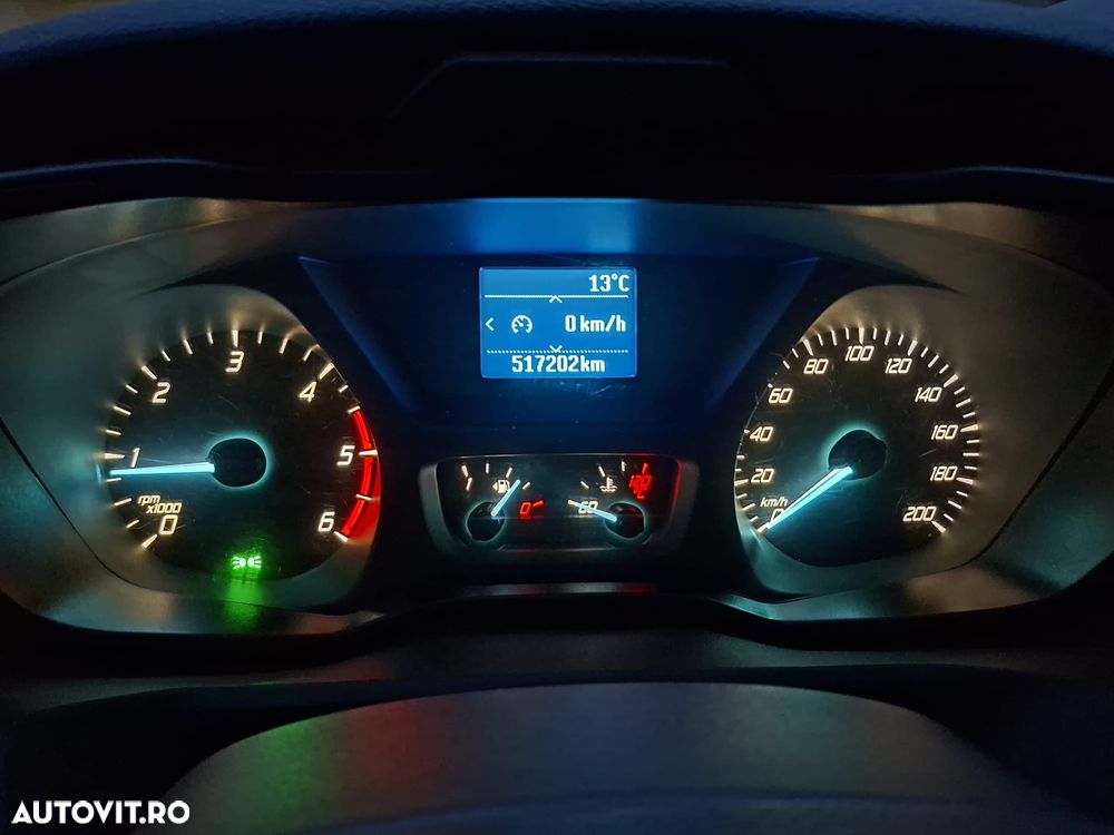 Ford Transit - 23