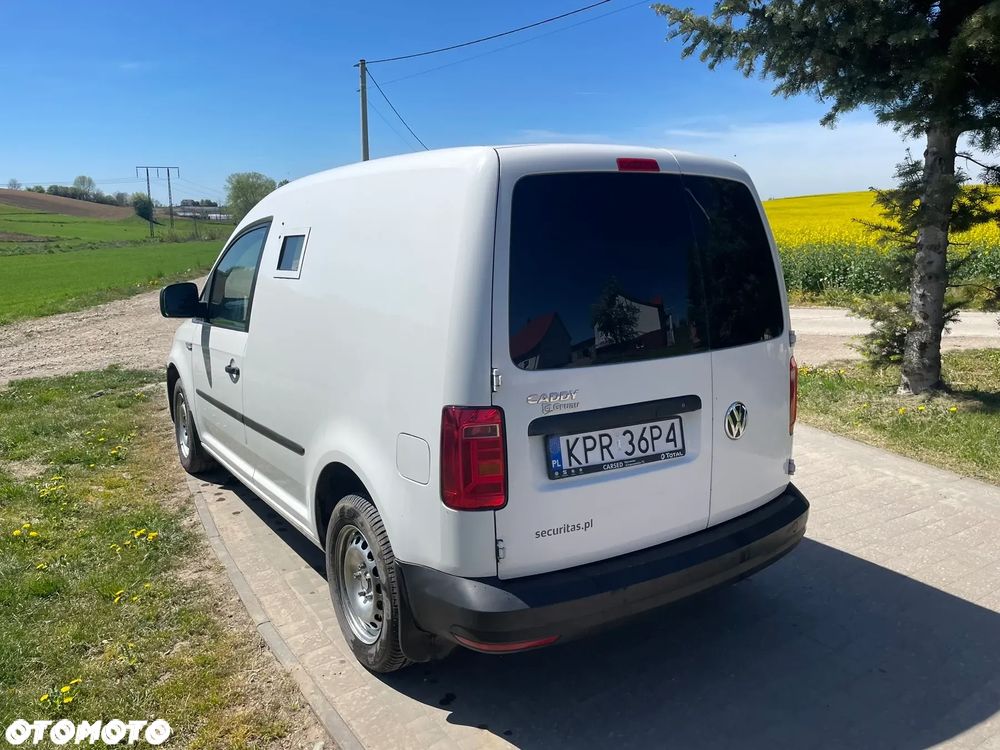 Volkswagen Caddy - 4