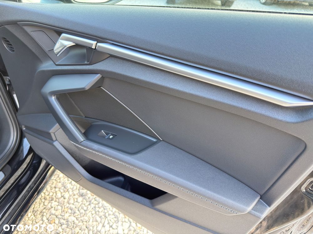 Audi A3 Sportback TFSI 110 kW ack S tronic S line - 37