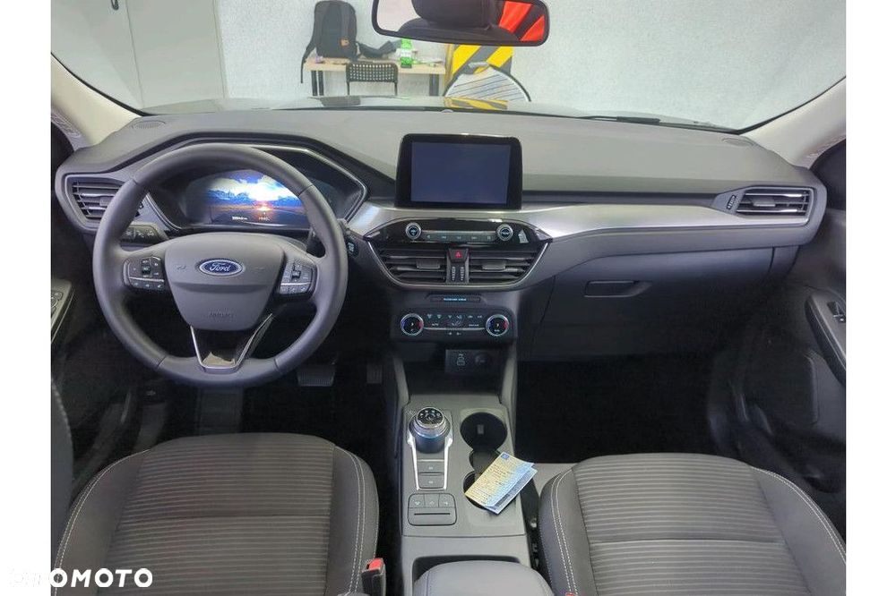 Ford Kuga - 13