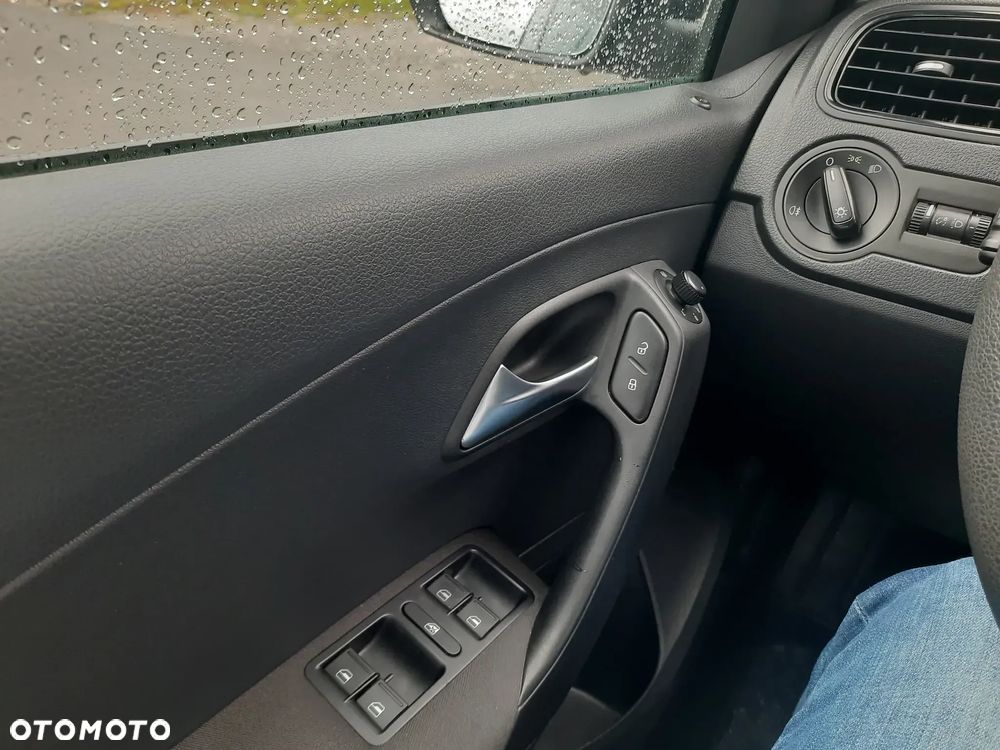 Volkswagen Polo 1.2 Trendline CityLine - 12