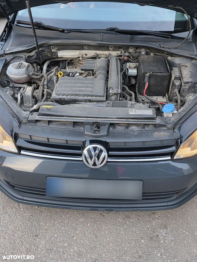 Volkswagen Golf 1.2 TSI BMT Comfortline - 17