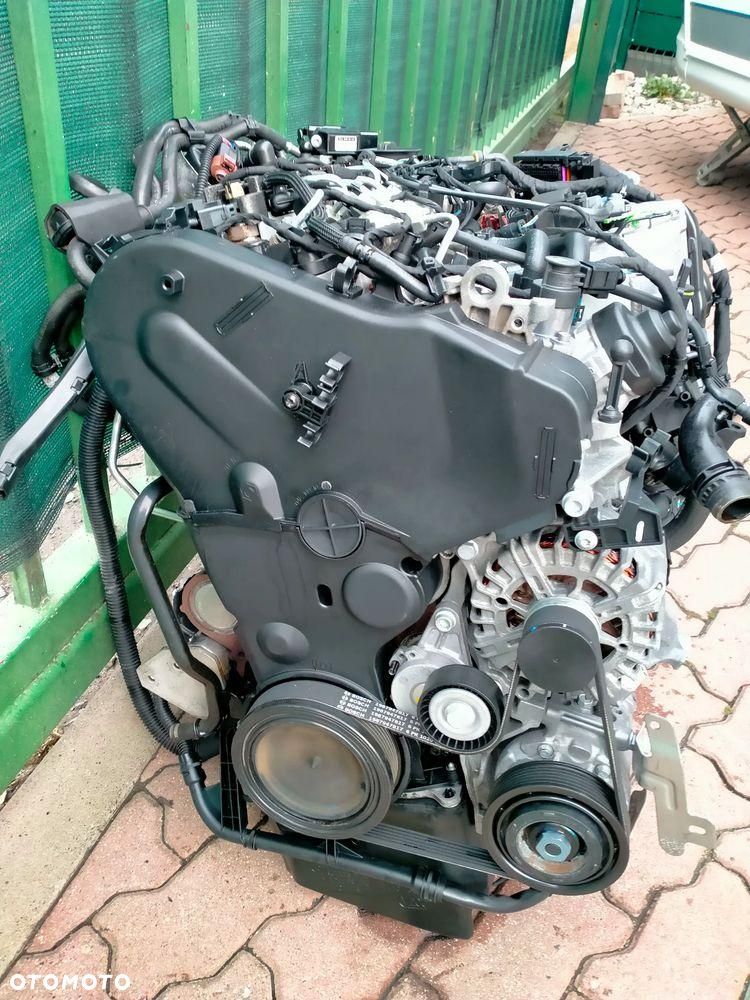 AUDI A4 B9 2.0 TDI DEU SILNIK KOMPLETNY - 7