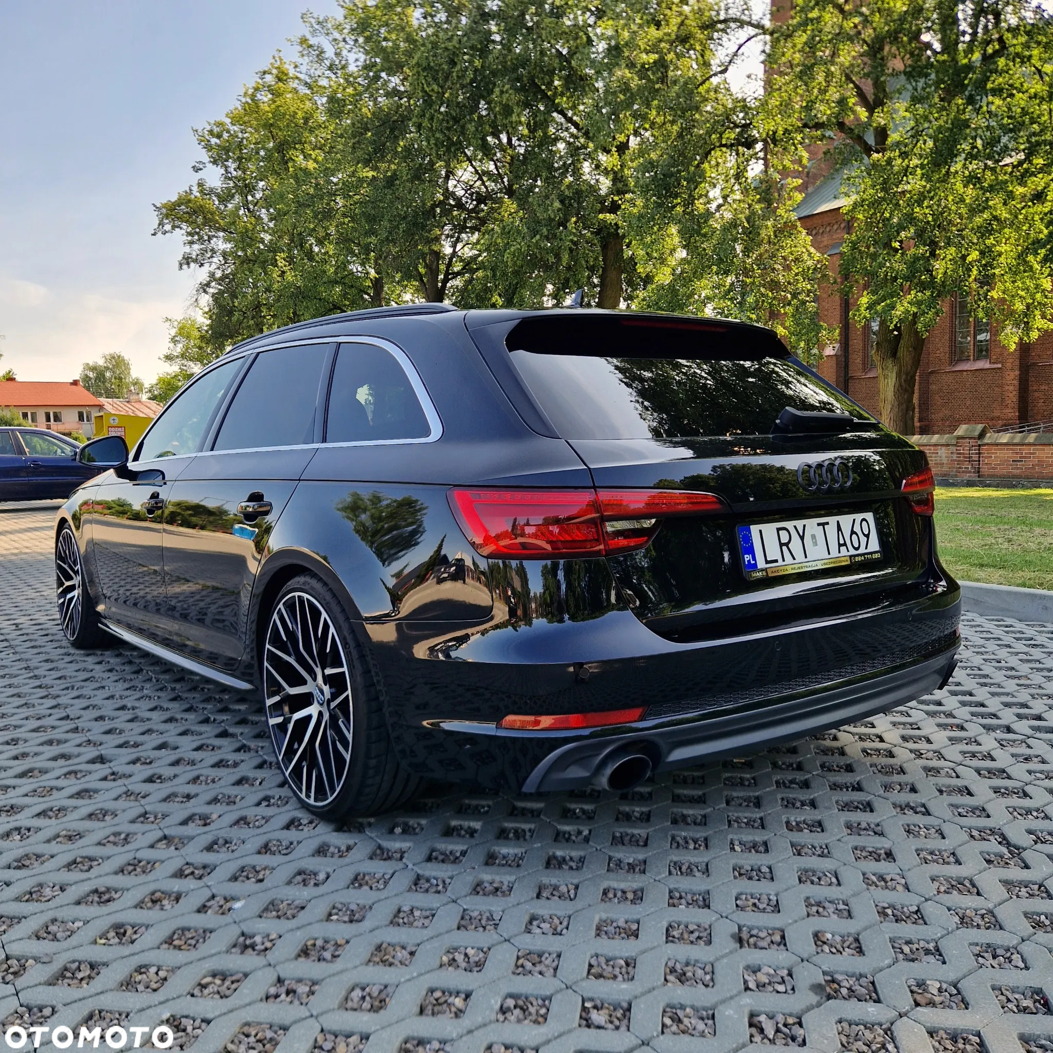 Audi A4 2.0 TFSI ultra Sport S tronic - 3