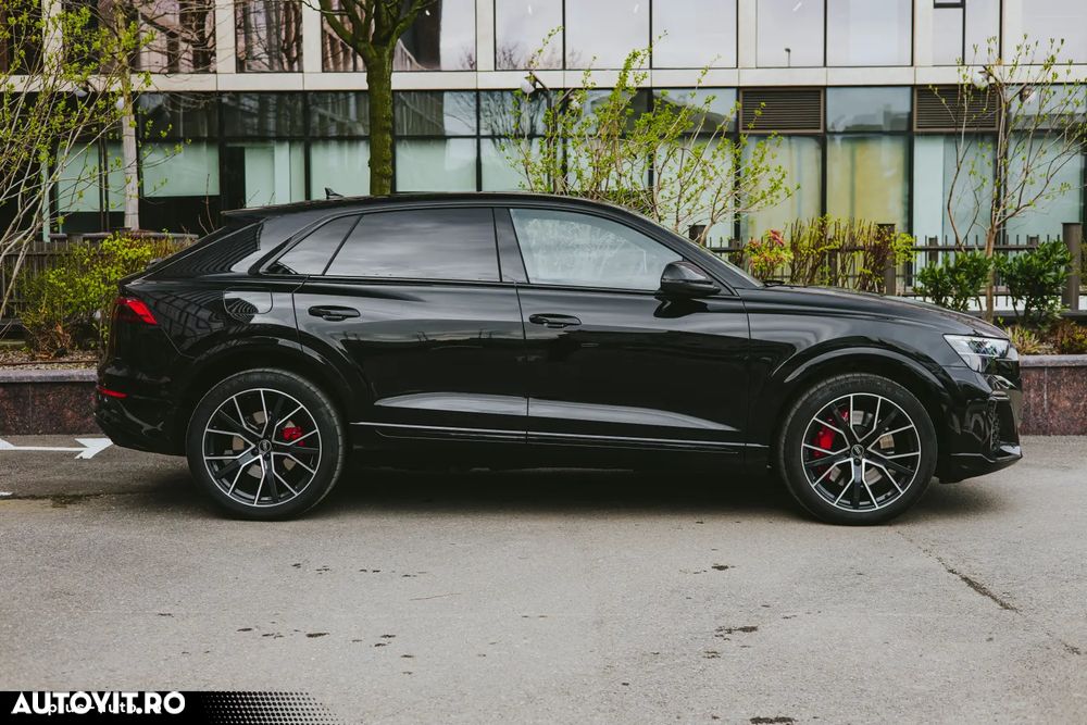 Audi SQ8 - 6