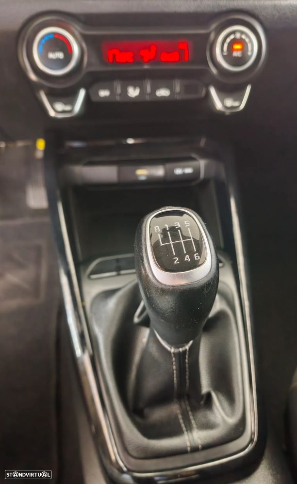 Kia Rio 1.0 T-GDi Move - 10