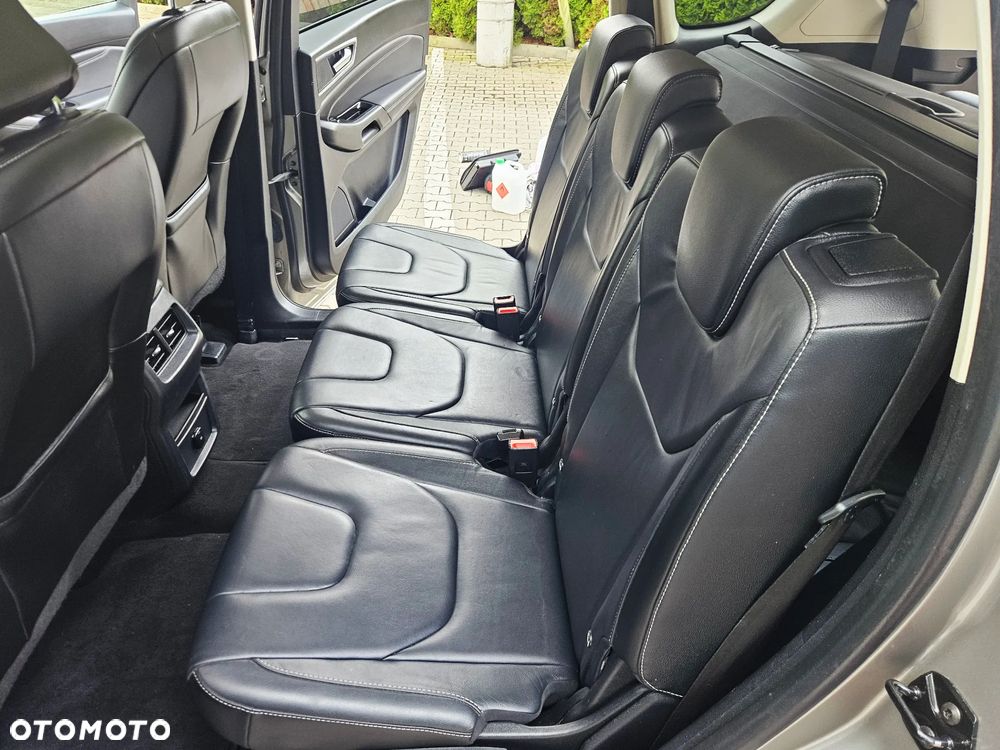 Ford S-Max 2.0 TDCi Allrad Titanium - 8