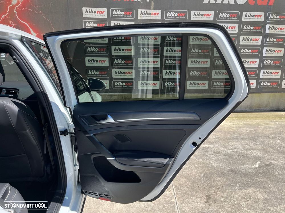 VW Golf 1.4 GTE Plug-In-Hybrid DSG - 48