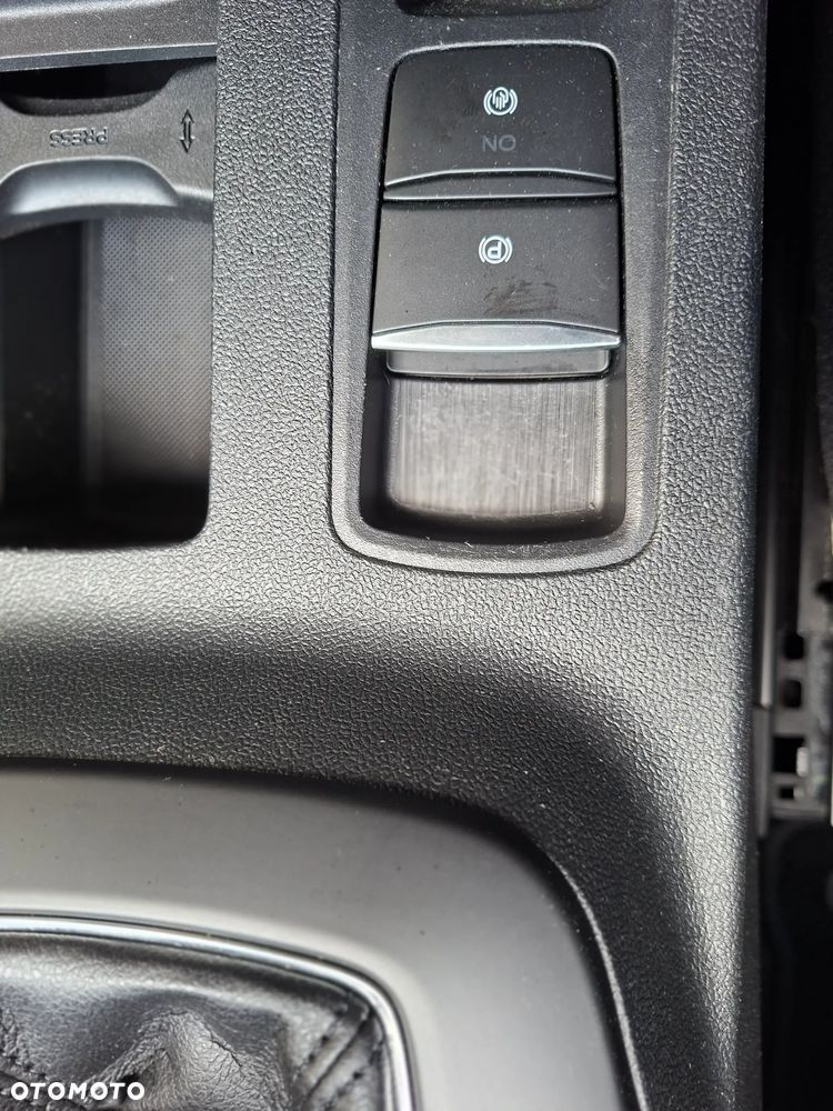 Ford Kuga 1.5 EcoBlue COOL&CONNECT - 23