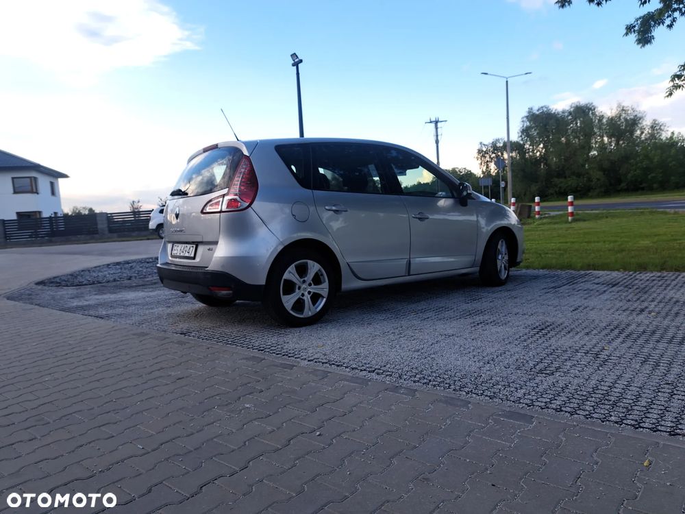 Renault Scenic dCi 110 Xmod Paris - 3