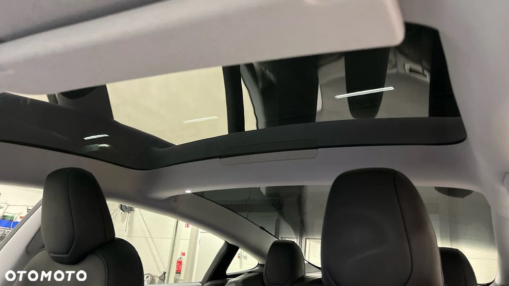 Tesla Model 3 Langstreckenbatterie Allradantrieb Dual Motor - 14