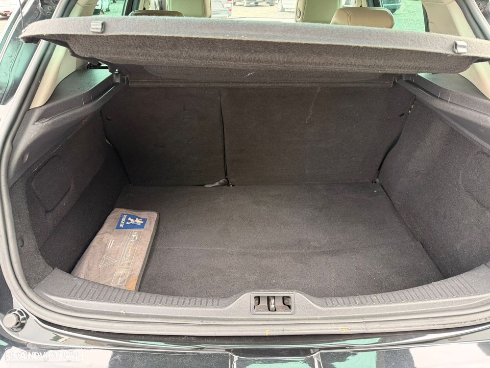 Renault Mégane 1.5 dCi Comfort SS - 14