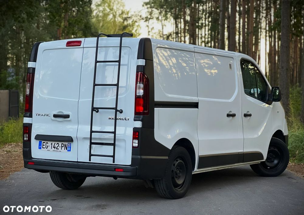 Renault Trafic - 17