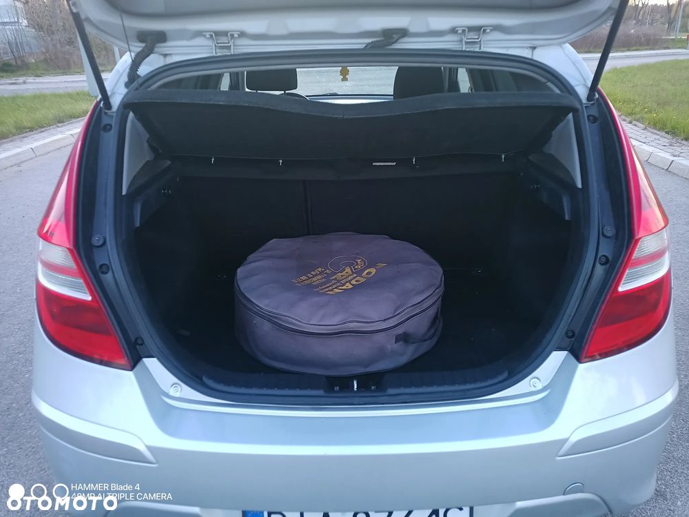 Hyundai i30 1.4 Classic - 9