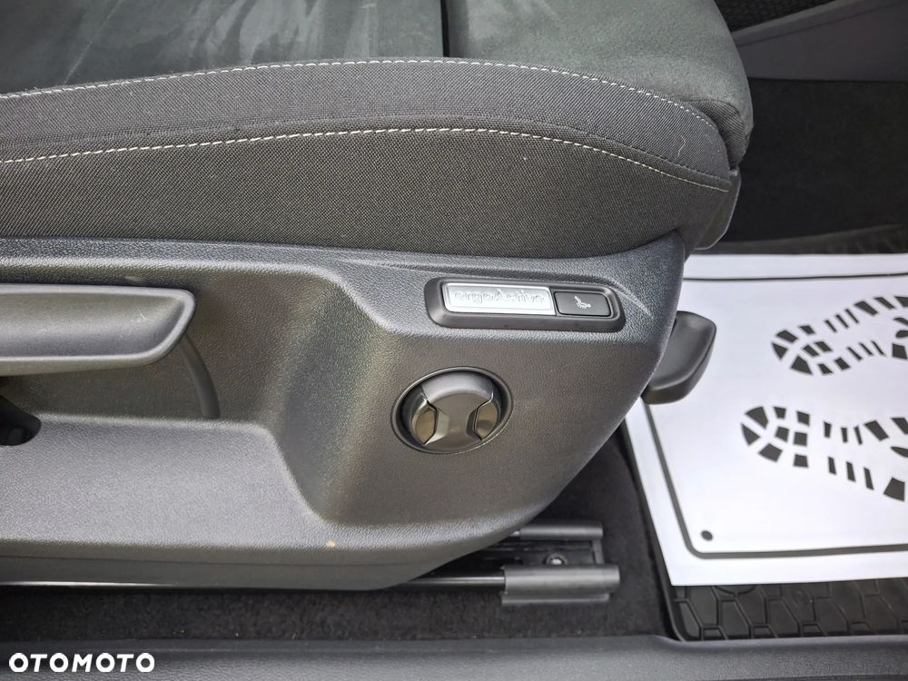 Volkswagen Tiguan 2.0 TDI SCR Life - 24